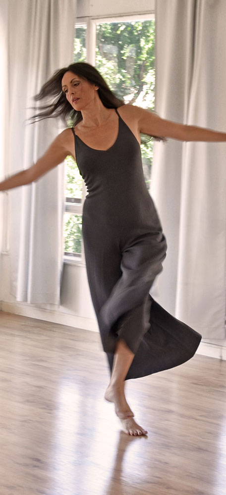 Helena Barquilla | Meditación en movimiento y Danza Consciente