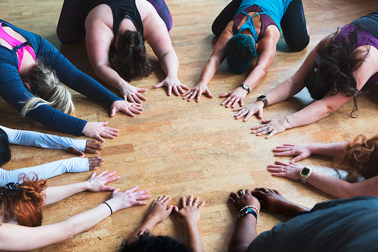 Helena Barquilla | Meditación en movimiento y Danza Consciente