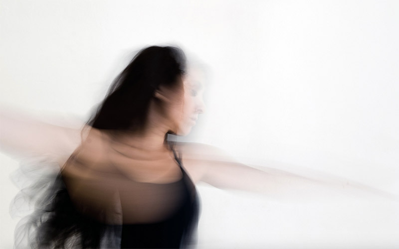 Helena Barquilla | Meditación en movimiento y Danza Consciente