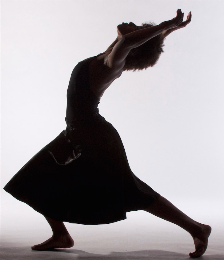 Helena Barquilla | Meditación en movimiento y Danza Consciente