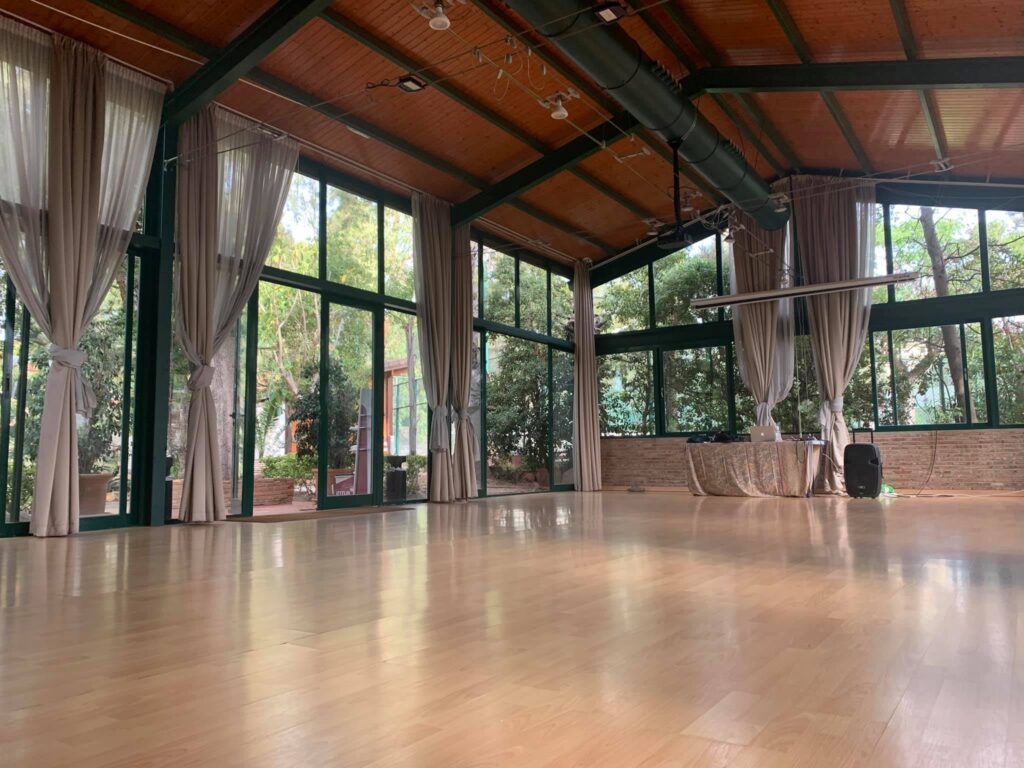 Helena Barquilla | Meditación en movimiento y Danza Consciente